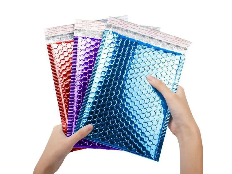 Nthuav Cov Hnab Ntim